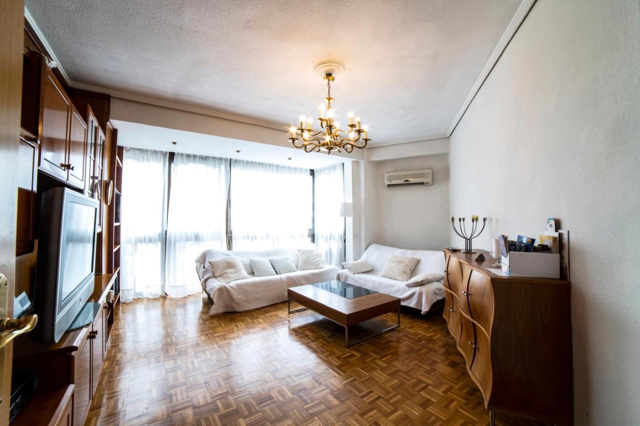 Awesome Apartment Center バレンシア エクステリア 写真